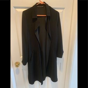 Zara trench like black lightweight coat